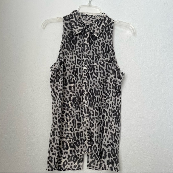 Guess Leopard Printed Sheer Blouse Button Down Sleeveless Top Size M Chiffon - Picture 4 of 14